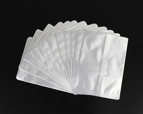 Aluminum foil vacuum bag